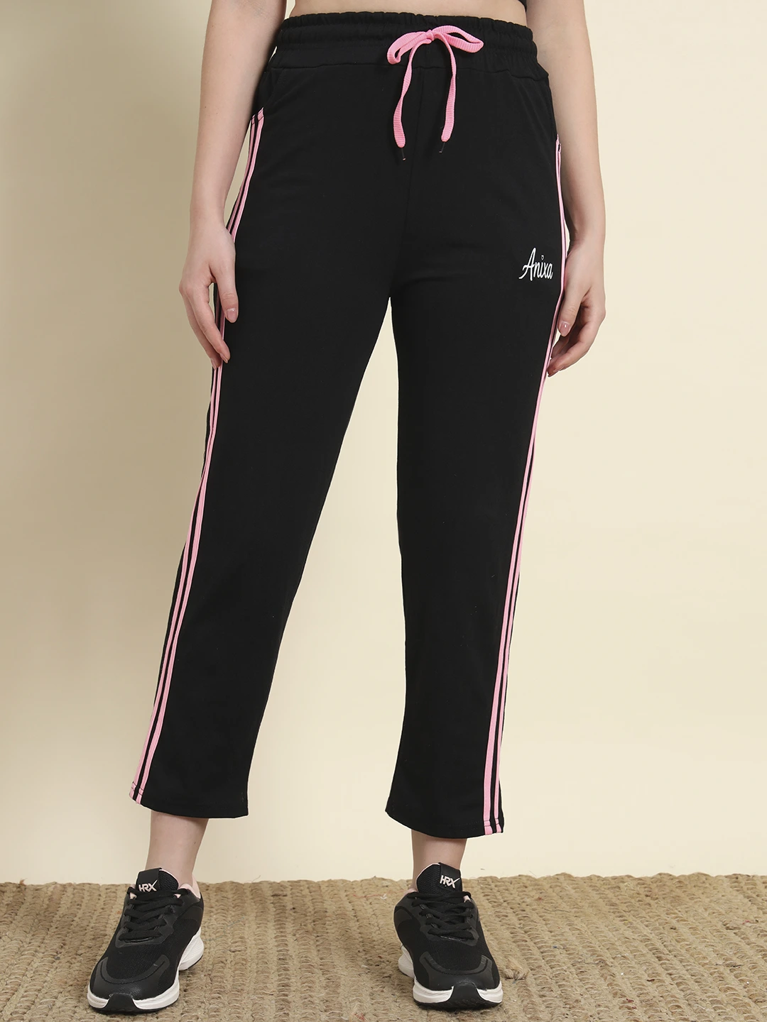PATTI Black-1